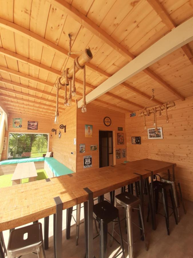 Montagnac-sur-Auvignon Domaine Laloubinヴィラ エクステリア 写真